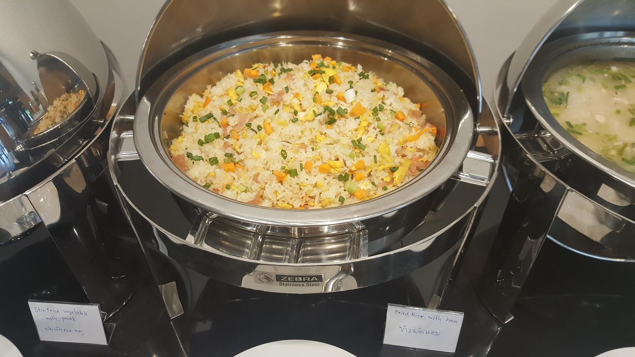 阿沙纳酒店及公寓【SHA Plus+】 芭達亞 外观 照片